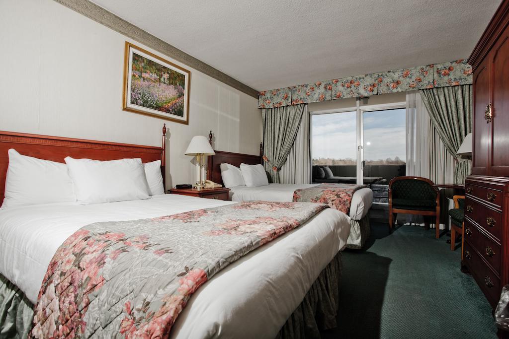 Travelodge By Wyndham Niagara Falls Fallsview Εξωτερικό φωτογραφία